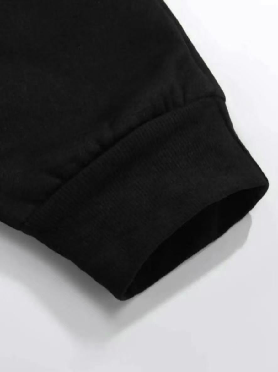 Ultimate 2-Piece Men's Set – Effortless Style Meets Everyday Comfort