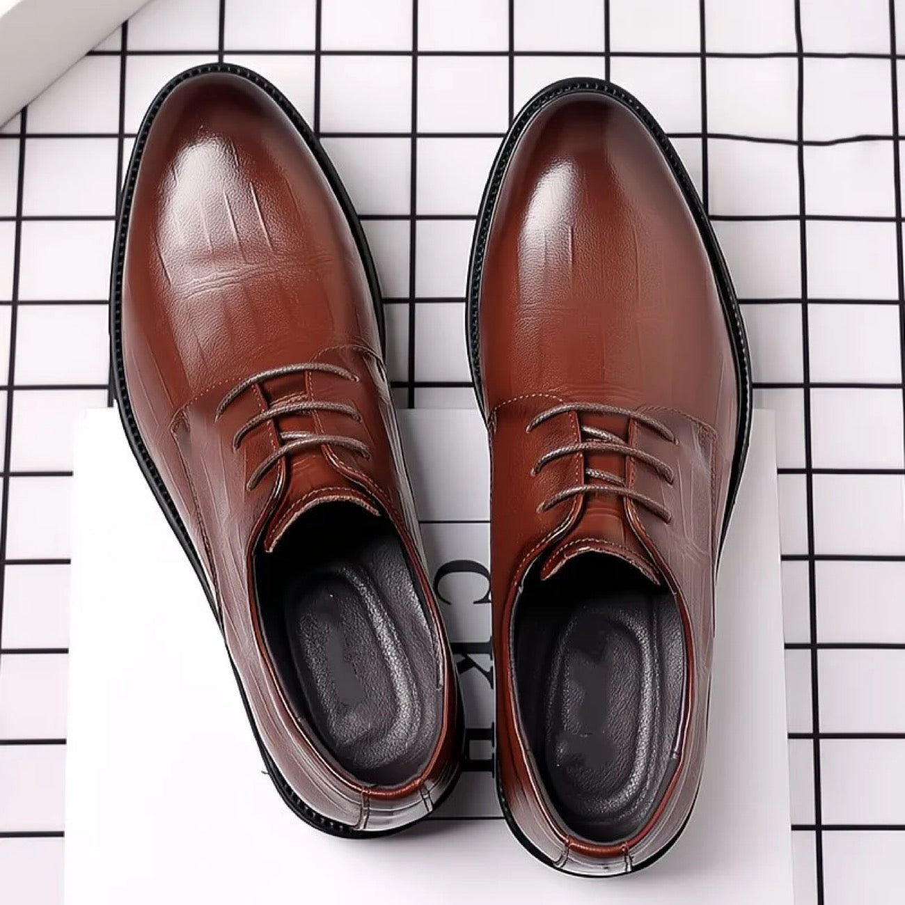 mperial Croc Top-Grain Leather Oxford